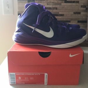 Women’s Hyperdunk Basketball shoes